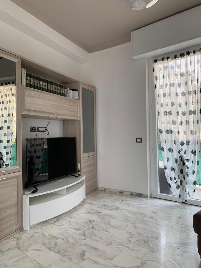 Terrazza Sul Mare In Via Devoto Apartment Киавари Екстериор снимка
