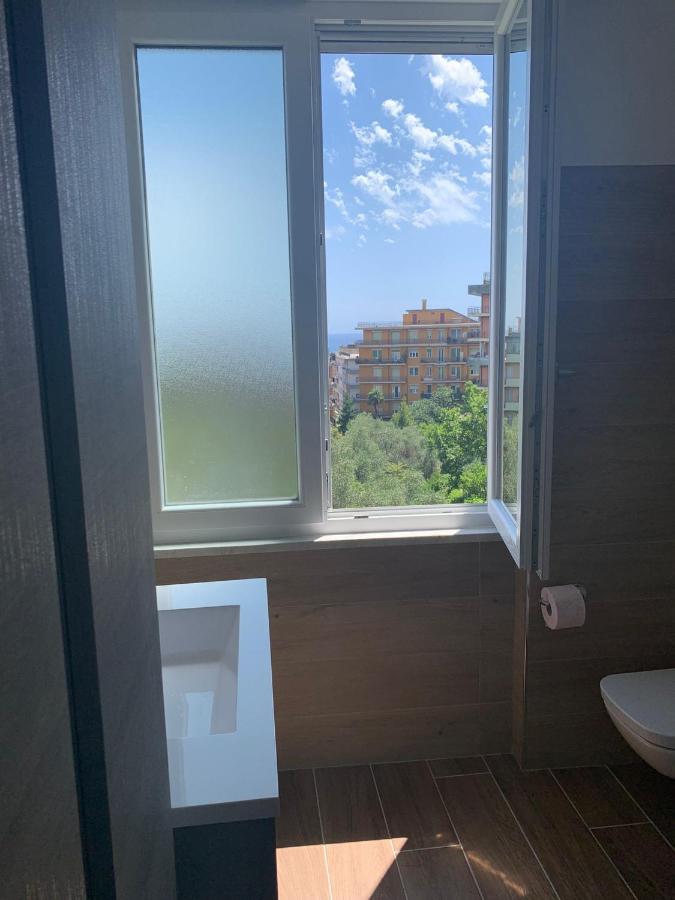 Terrazza Sul Mare In Via Devoto Apartment Киавари Екстериор снимка